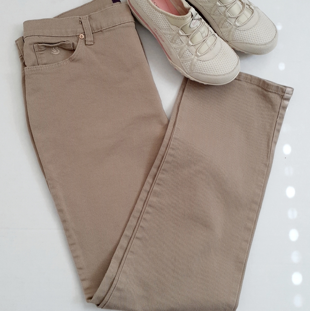 Gloria Vanderbilt Amanda jeans